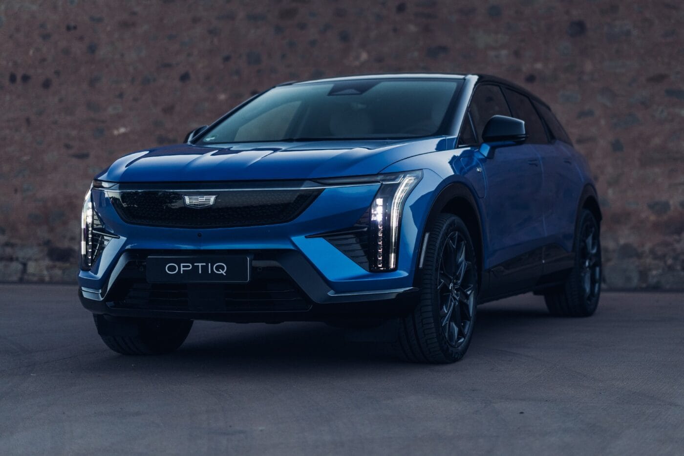 cadillac-optiq-europe-06-1400x933-1.jpeg