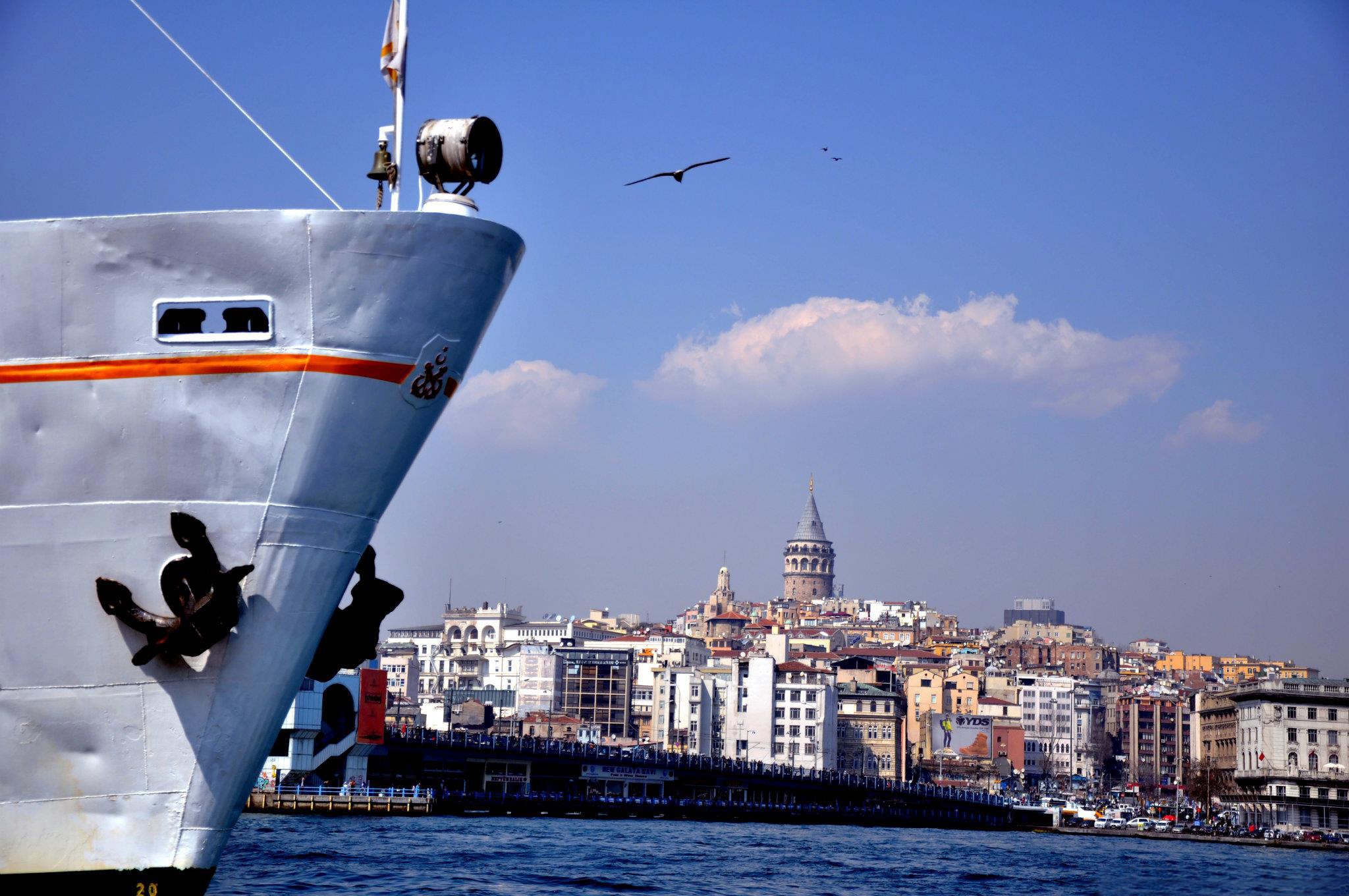 istanbul-2188885.jpg