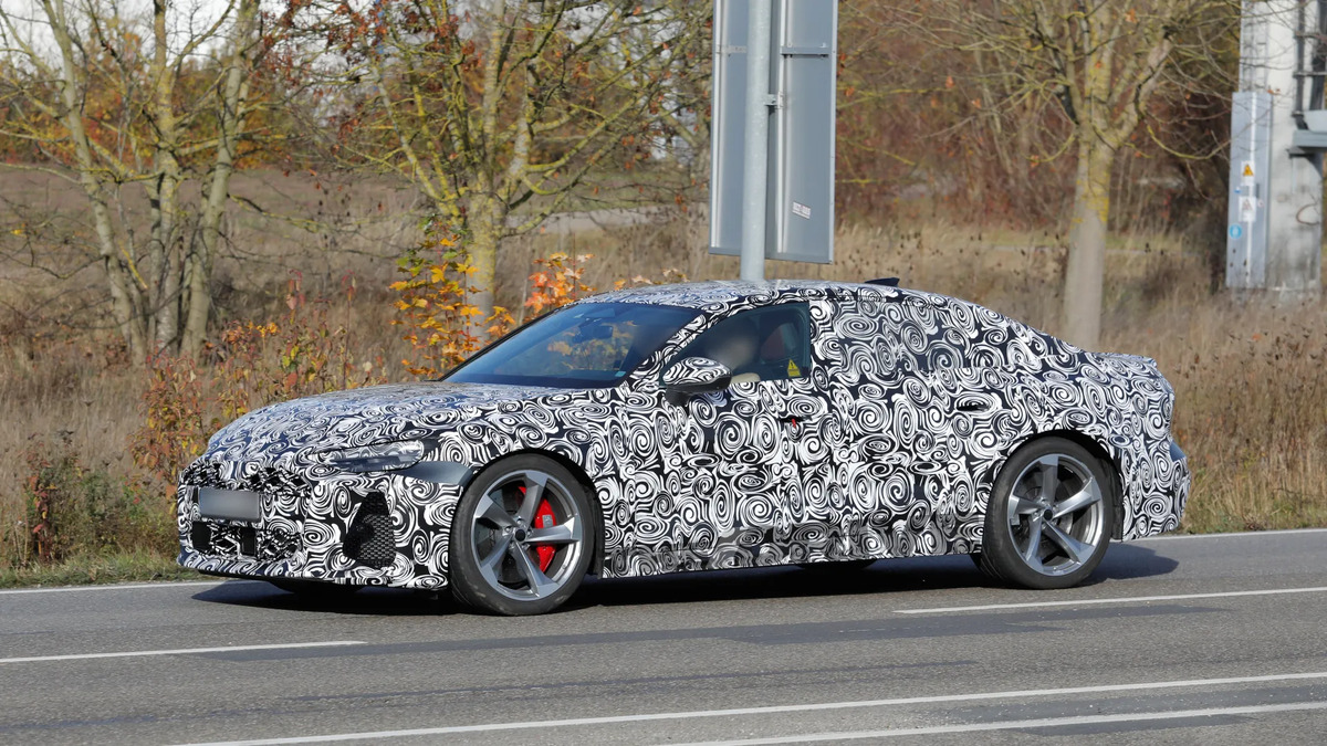 Audi-RS6-Sedan_1200x675.jpg