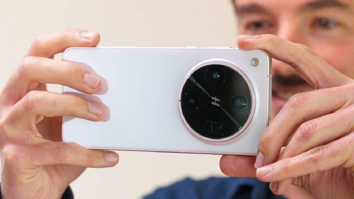 OPPO Find X9 Ultra 1