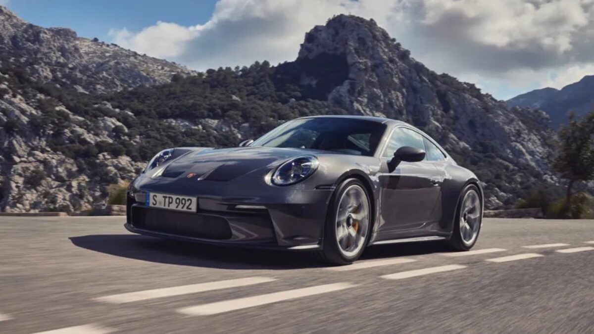 Porsche-Neden-Bir-Plug-In-Hibrit-911-Olmayacagini-Acikladi.jpg