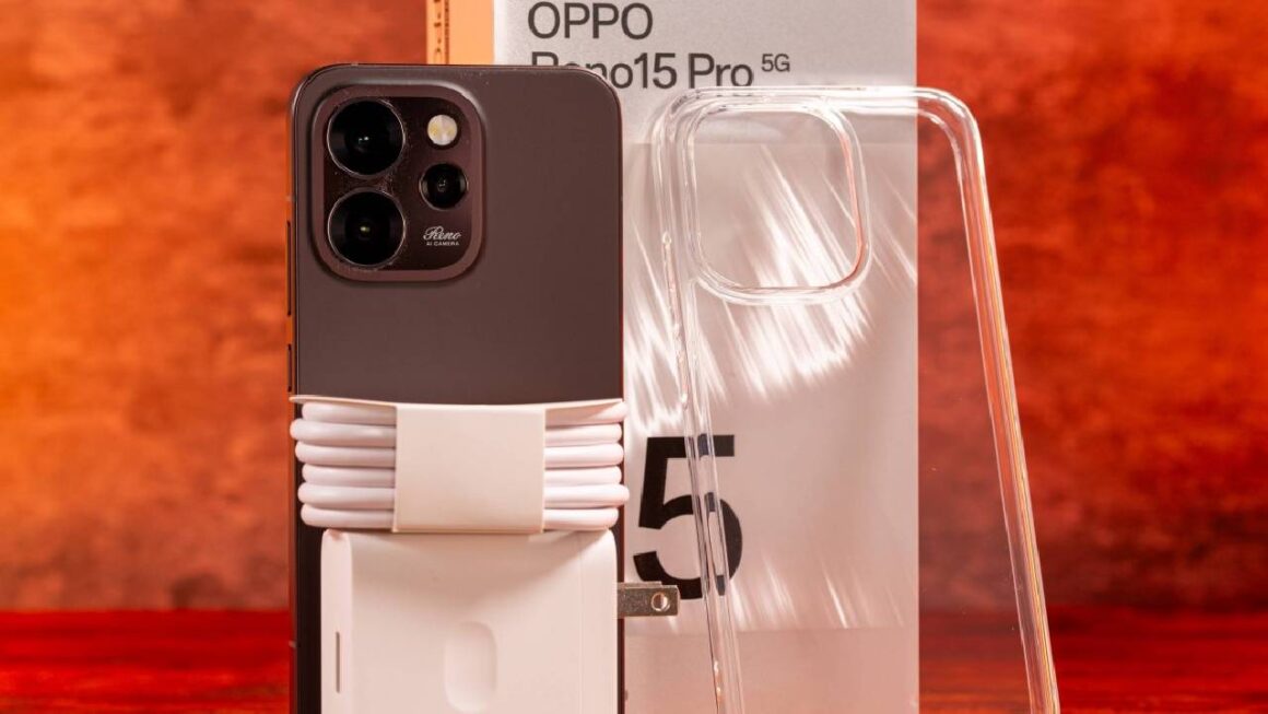 OPPO Reno15 Pro Mini 2