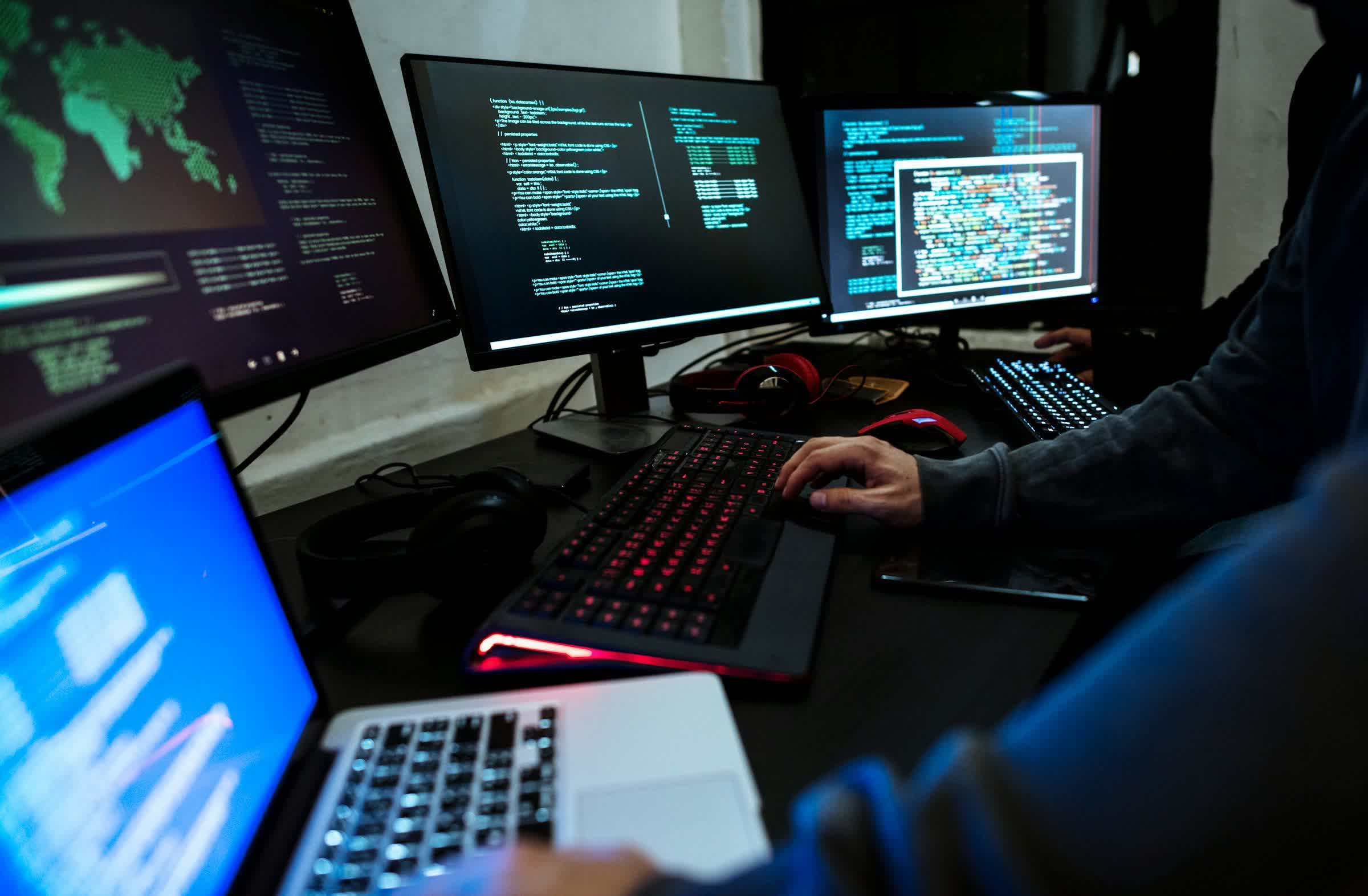 ABD-ozel-sirketlere-siber-suclulara-hack-izni-verdi.jpg
