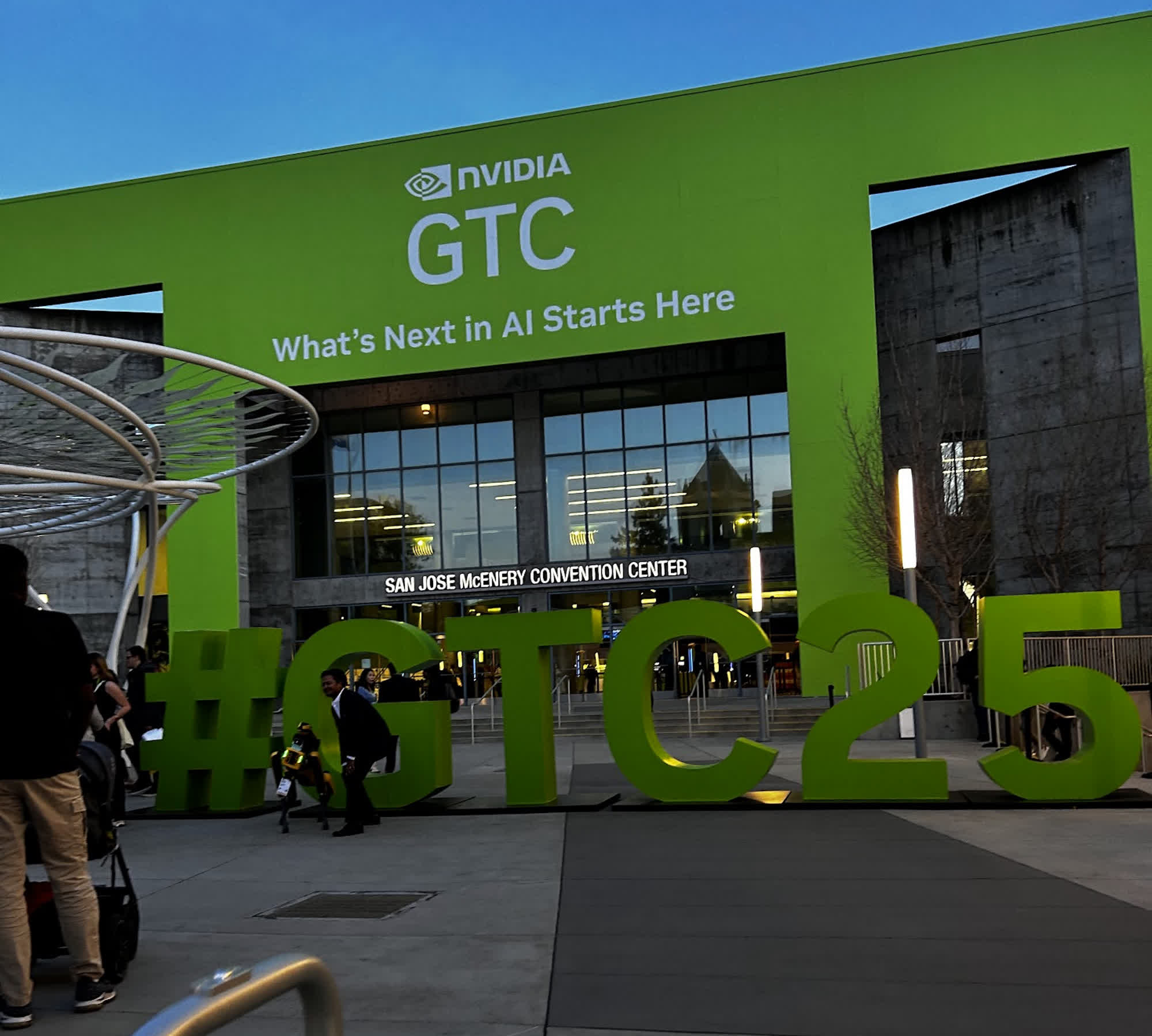 Nvidia-AMDTPUlu-neocloudlari-GTC-Berline-almamis.jpg