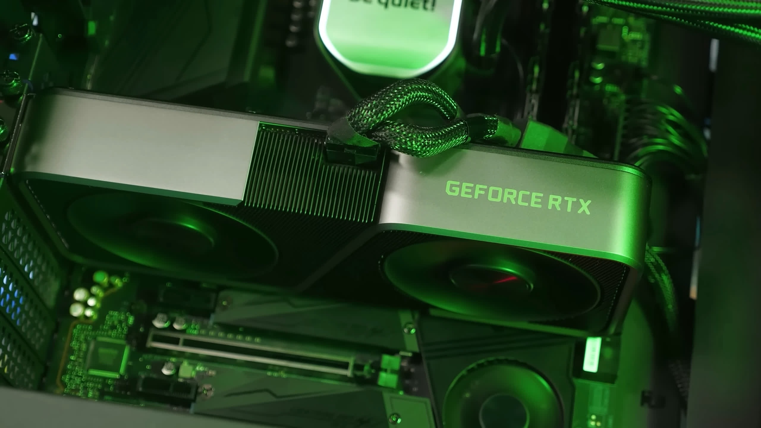 Nvidia-GeForceta-karti-flaslamadan-ozel-VBIOS.jpg